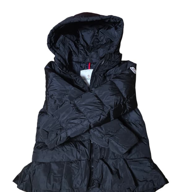 정품   몽클레르 키즈패딩/여6y