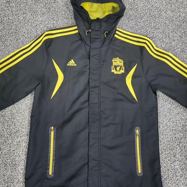 //Adidas × Liverpool F.C. 후드 바람막이 자켓