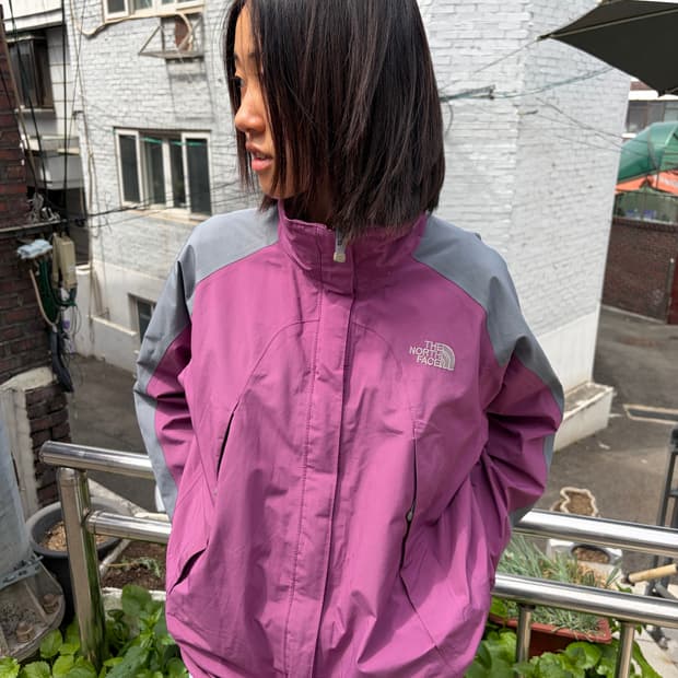 The North Face 퍼플 그레이 고어텍스 쉘 자켓 S 