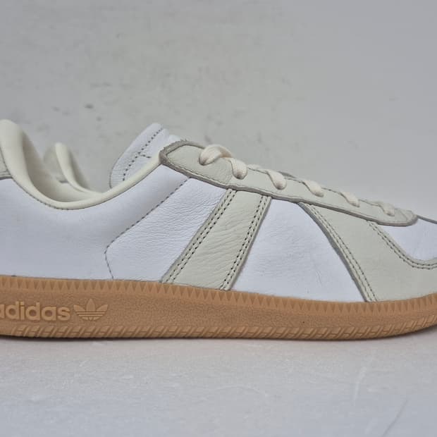 아디다스 독일군 스니커즈 265