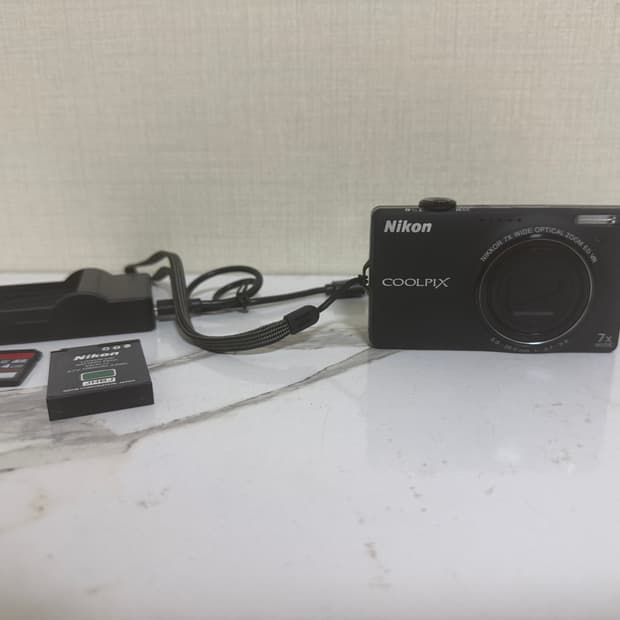 니콘 쿨픽스(COOLPIX) S6000 똑딱이 카메라