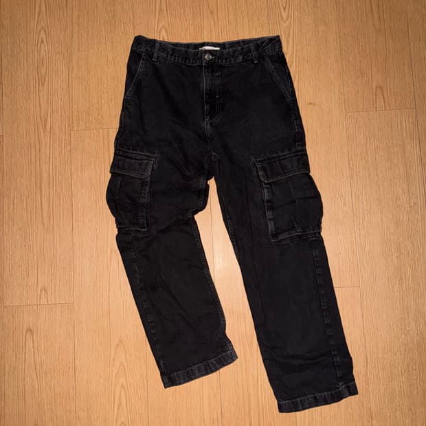 자라 카고 데님 팬츠 블랙