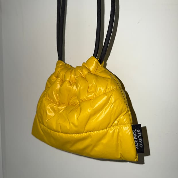일본빈티지 엘로우 패딩 미니백