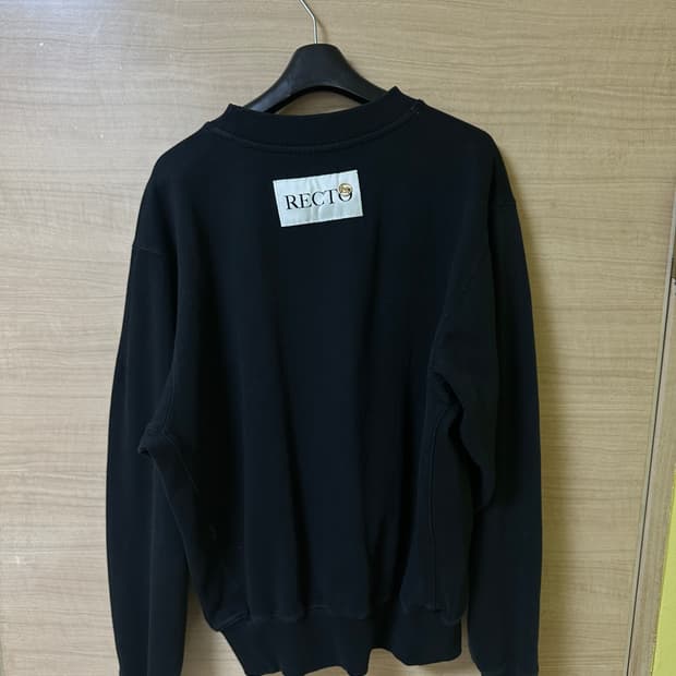 렉토 스웻셔츠