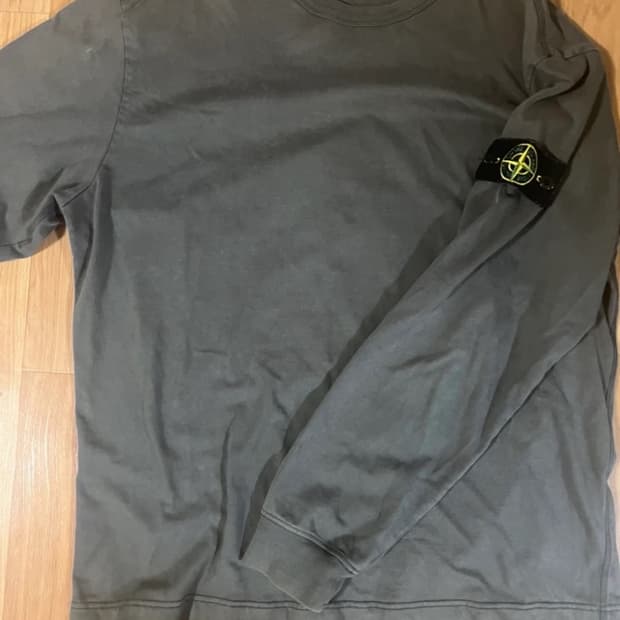 스톤아일랜드 롱슬리브(백화점 한글택) XL