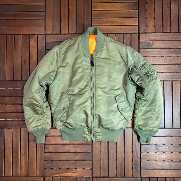 알파인더스트리 MA-1 자켓 (M)