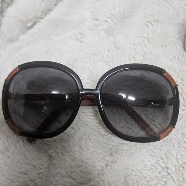 끌로에 선글라스 오버사이즈