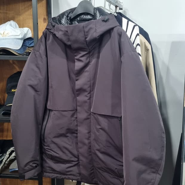 유니크로 질샌더 (플러스J) 105~110size 다크브라운 솜털다운점퍼