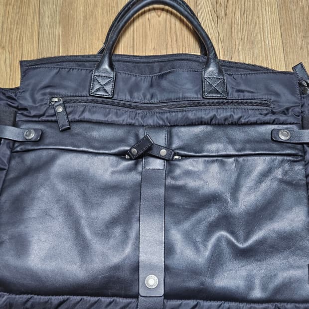 캘빈클라인 빈티지 레더 투웨이 백. 토트백