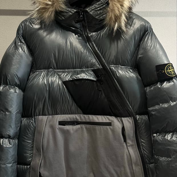 스톤아일랜드 퍼텍스 퀀텀 Y 다운 패딩 17fw M(105)