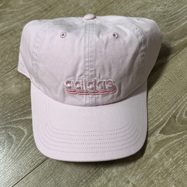 Adidas 연핑크 모자 y2k