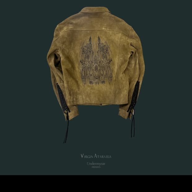 언더마이카 대성당 스웨이드 자켓 판매합니다