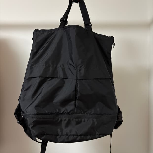 유니클로 유니포터 유틸리티 투웨이백 초기버전 블랙