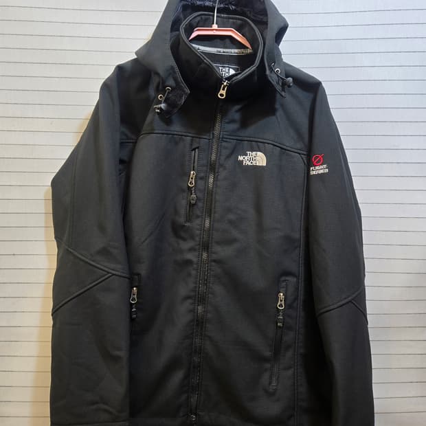노스페이스 플라이트 후드 자켓 블랙