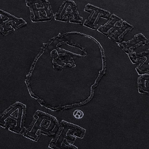 베이프 컬리지 워시드 이펙트 스웻셔츠