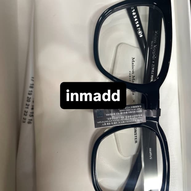 젠틀몬스터 마르지엘라 mm010