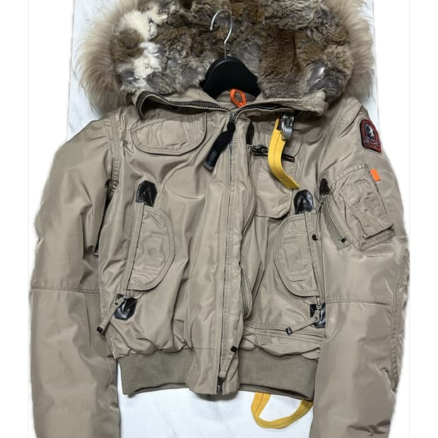 파라점퍼스 고비 여성용 괴물퍼 (95)M 판매합니다.