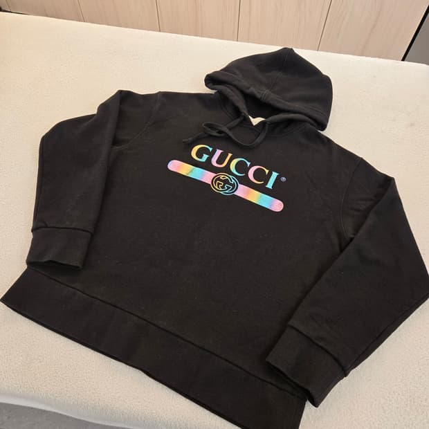 구찌 레인보우 로고 블랙 후드티 XL