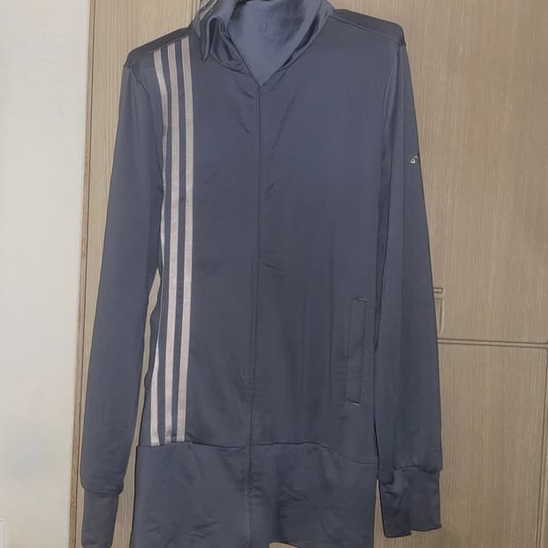 바우하우스적 ADIDAS
