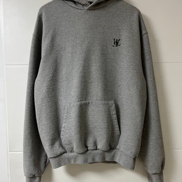 우알롱 후드티