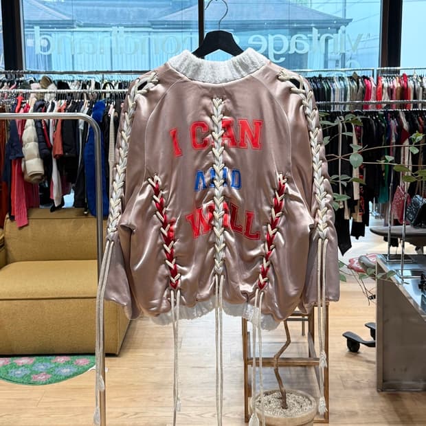 나타샤 진코 핑크 아세테이트 자켓 