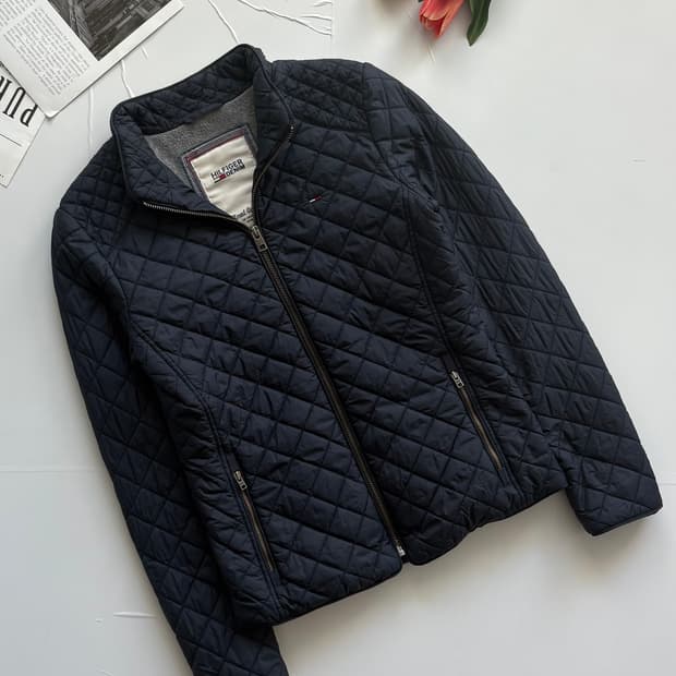 타미힐피거 다크네이비 퀄팅 점퍼