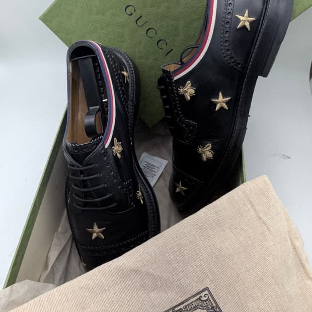 정품)구찌 꿀벌 자수 구두 260