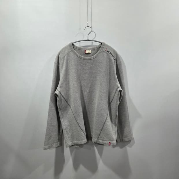 리바이스 엘보우패치 롱슬리브 XL