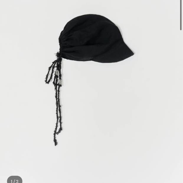 하르테올뎀 린넨 셔링캡 블랙
