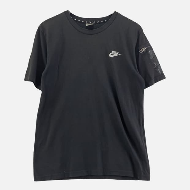 나이키 블랙 여자 반팔티 M N7648