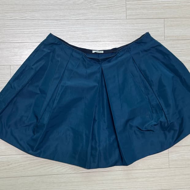 미우미우 miu miu 아카이브 스커트