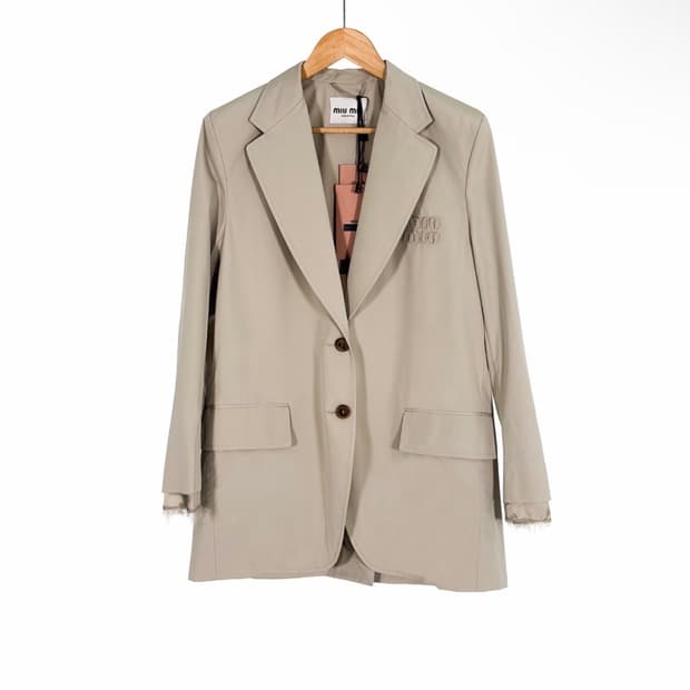 [38] 미우미우 24fw 여성 셔츠 레이어드 싱글 블레이저 자켓 베이지