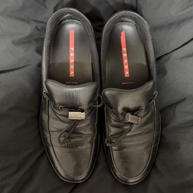 프라다 스포츠 토글 스트링 로퍼 280