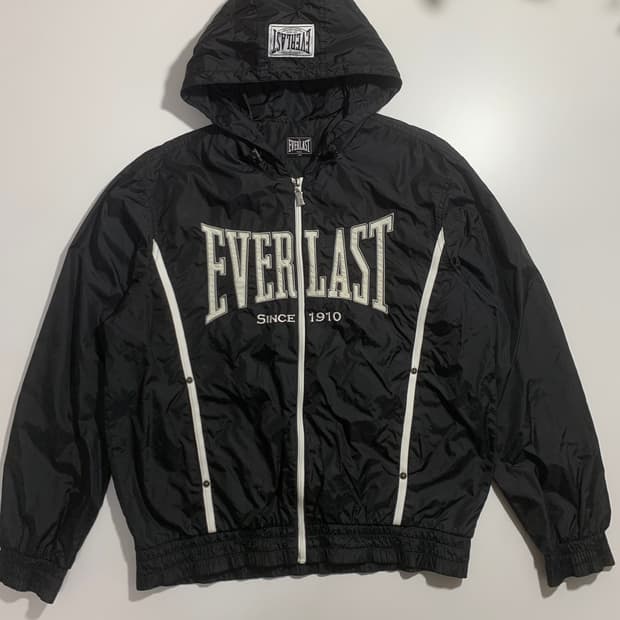 EVERLAST 바람막이 100 사이즈