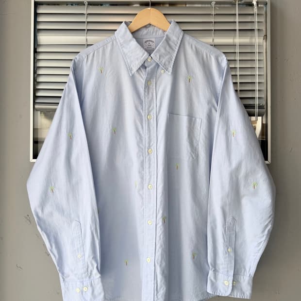Brooks Brothers embroidered shirt