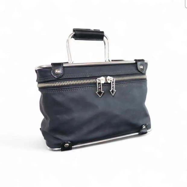 장폴고티에 파이프 프레임 핸드백