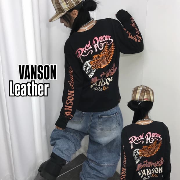 밴슨 핑크 자수패치 스컬 롱슬리브