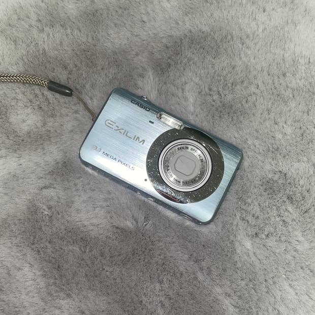 카시오 엑슬림 Z80 츄 디카 카메라 작례 O