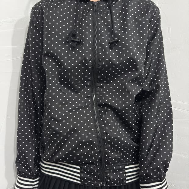 dot hood jacket