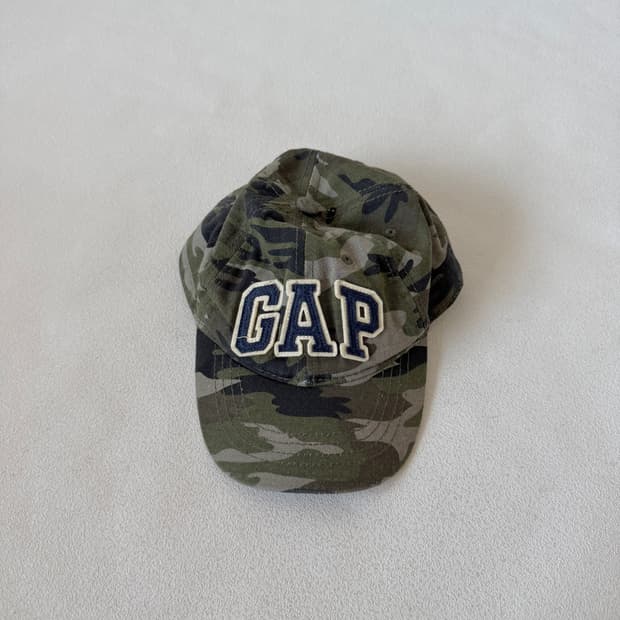 갭(GAP) 카모플라쥬 키즈 볼캡