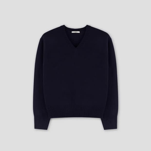 타일레 24fw V넥 니트 2사이즈