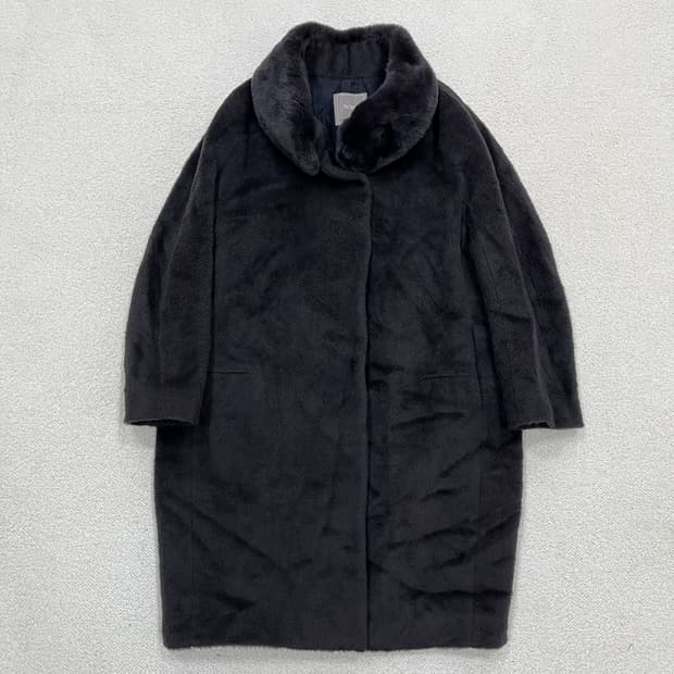 91 비씨비지 여성 라마 퍼 롱코트 0311M