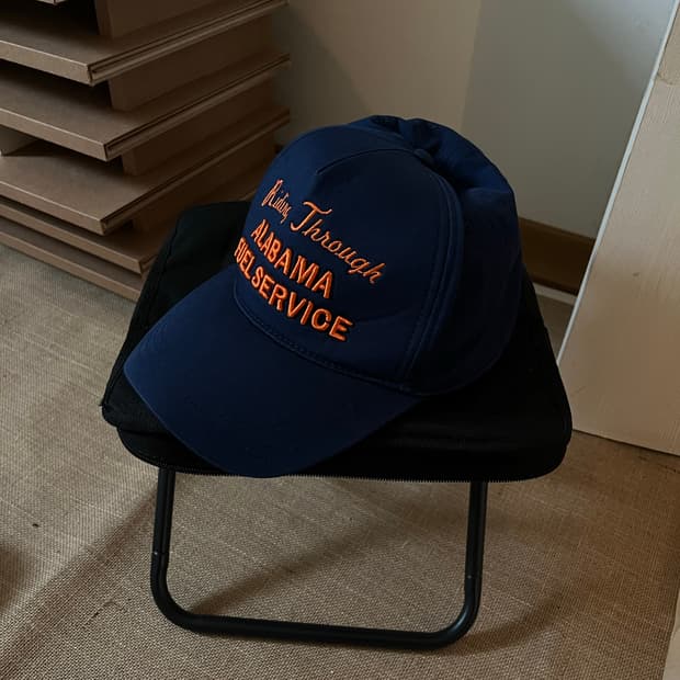 ZARA 네이비 캡모자