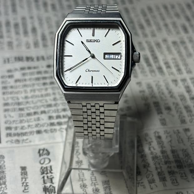 SEIKO quartz chronos