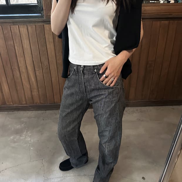 LEVI'S engineered regular black w28