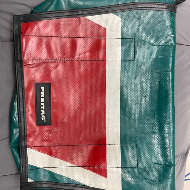 프라이탁 메신저백 드라그넷