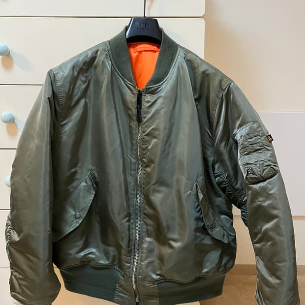 알파인더스트리 ma-1 레귤러핏 XL 판매합니다 