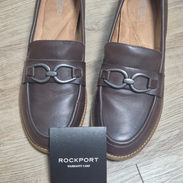 락포트 에노라 페니 소가죽 로퍼 브라운 255