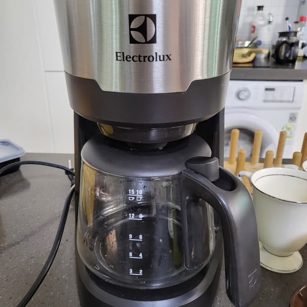 1.일렉트로룩스 대용량 커피메이커 ECM5604S .필립스 데일리 블라인