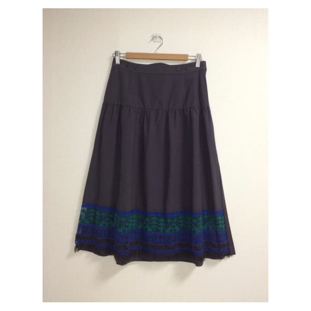 Ne-net 네넷냐 딥퍼플 자수 스커트